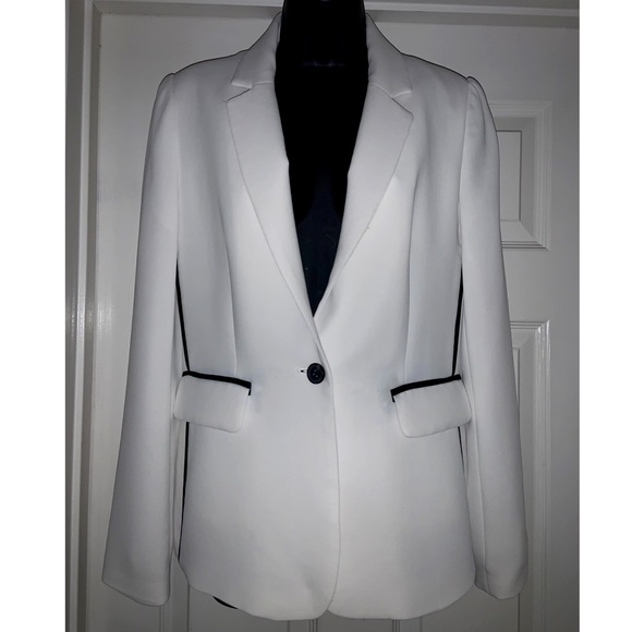 1.STATE ‼️ SALE‼️ Contrast Stripe Textured Crepe Blazer—NWOT - Picture 5 of 13